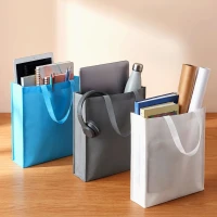 MARKETA, Tragtasche, Rot