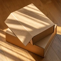 FRIDA, samosklopiva poklon kutija sa magnetom, bež